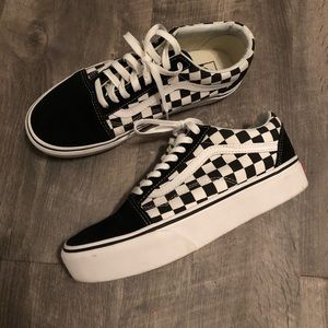 Checker platform Vans shoes